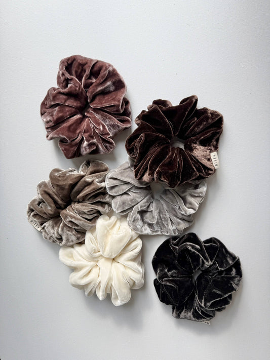 Billy Bamboo Silk Velvet Scrunchie - Rose gold