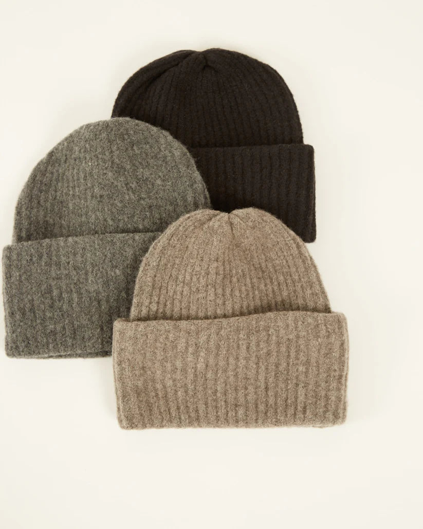 Naif Movi Beanie