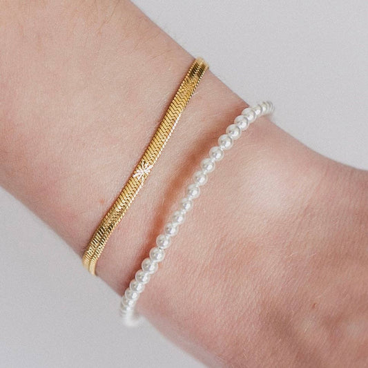 Petite Gold - Pearl Bracelet