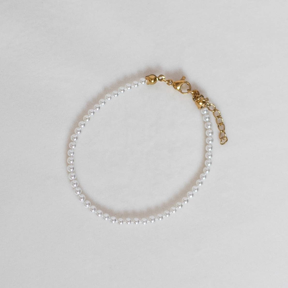 Petite Gold - Pearl Bracelet