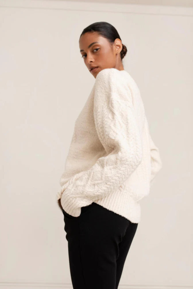 Paper Label Rayna Cable Sweater Cream