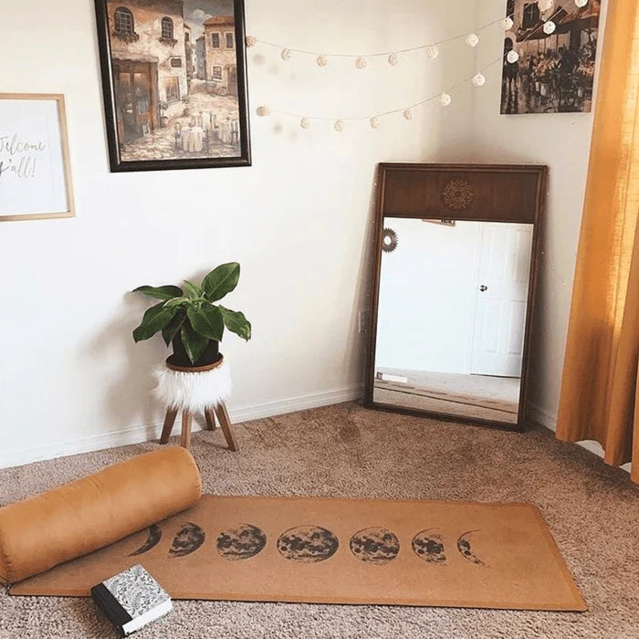 Scoria Cork Yoga Mat 4.5mm Moon Phases