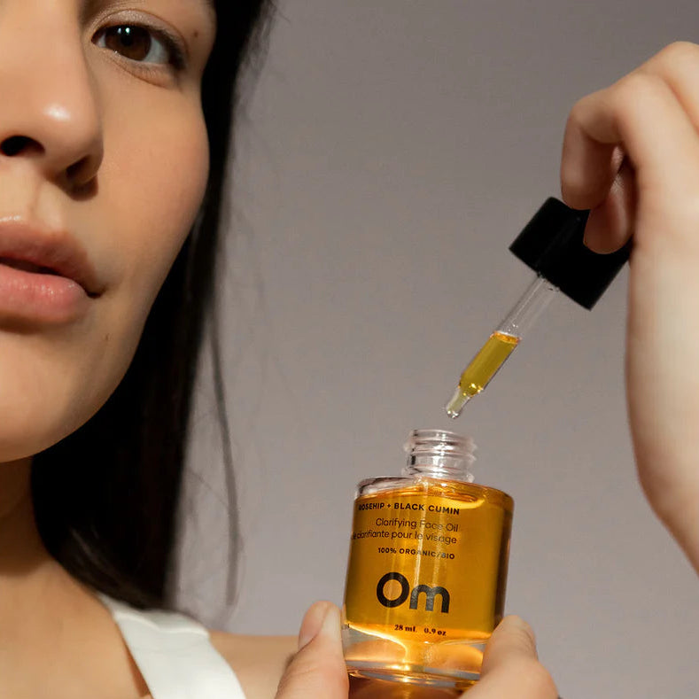 Om Organics Rosehip + Black Cumin Clarifying Face Oil - Full Size 28ml