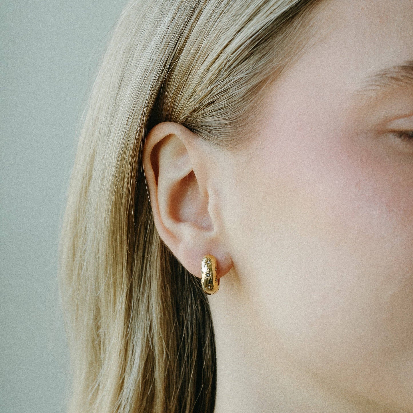 PETITE GOLD - Nova Hoops