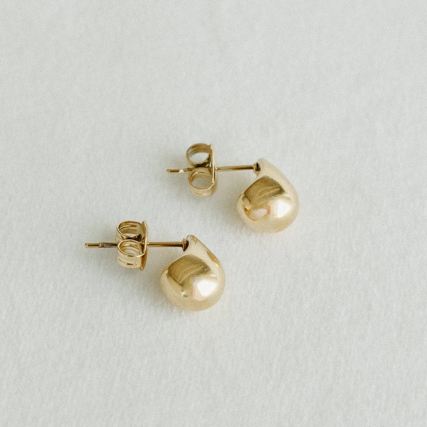 Petite Gold Lune Drops