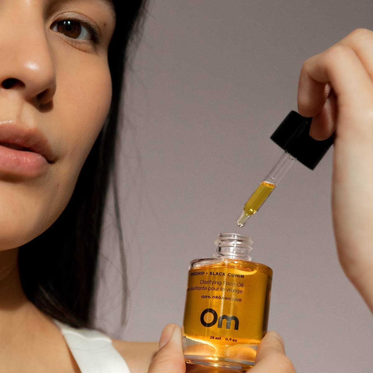 Om Organics Skincare Rosehip + Black Cumin Clarifying Face Oil - Full Size 28 ml