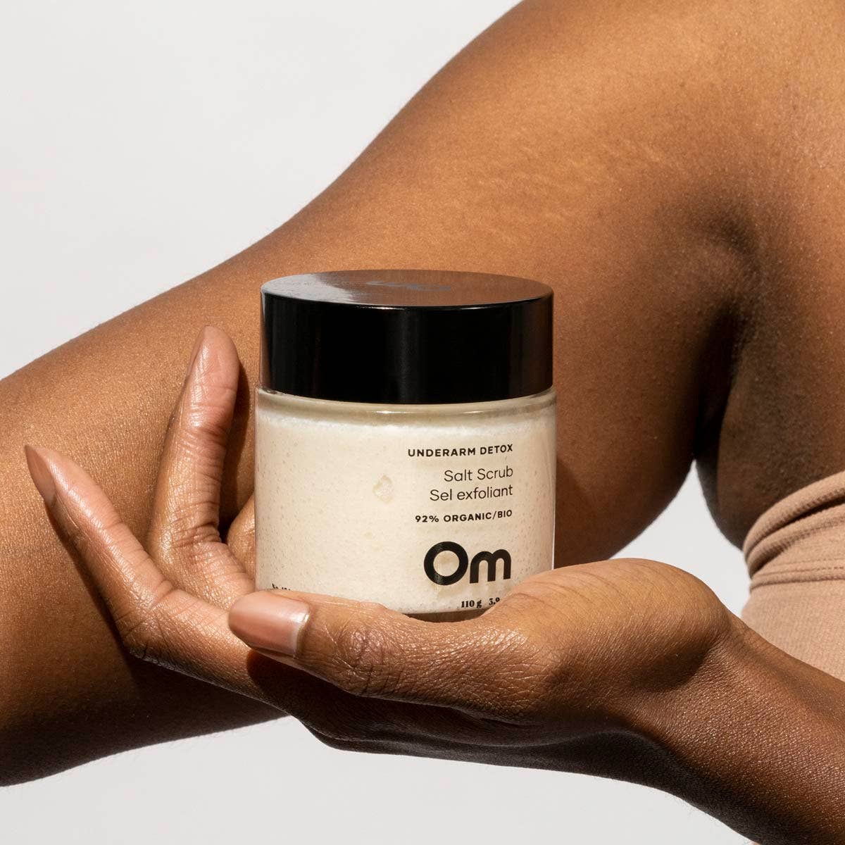 Om Organics Skincare Underarm Detox Salt Scrub - Full Size 110 g