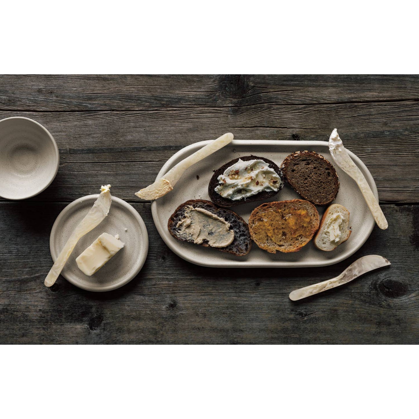 Danica Brands - Heirloom Luna Appetizer Plate 6 Inch