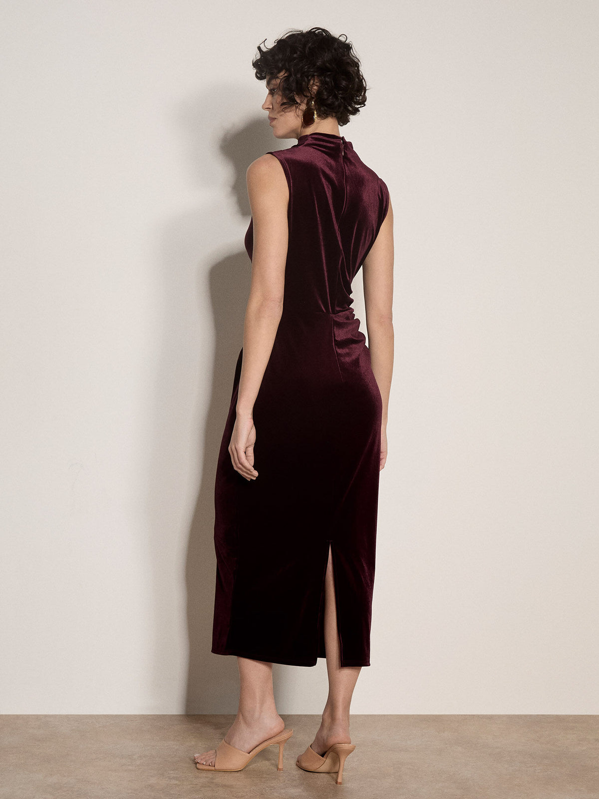 Apricot Velvet High Neck Bodycon Dress Burgundy