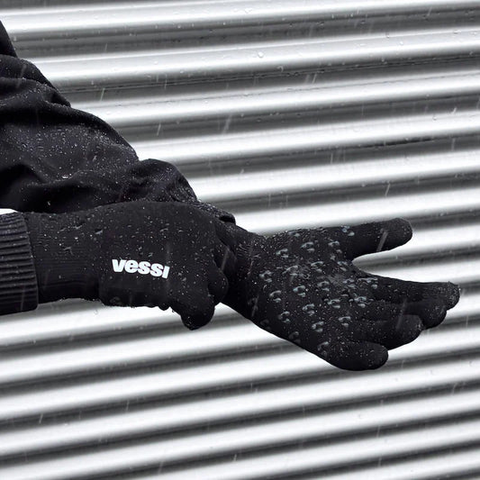 Vessi Forecast Gloves
