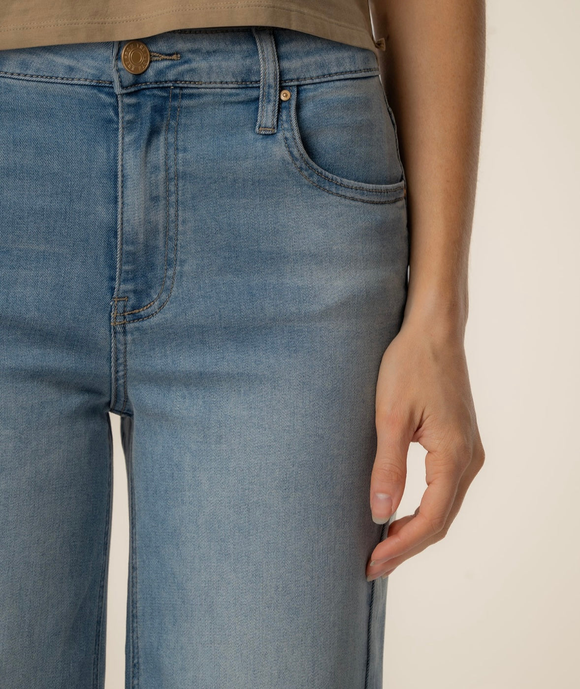 Kut from the Kloth Jean Loveliness