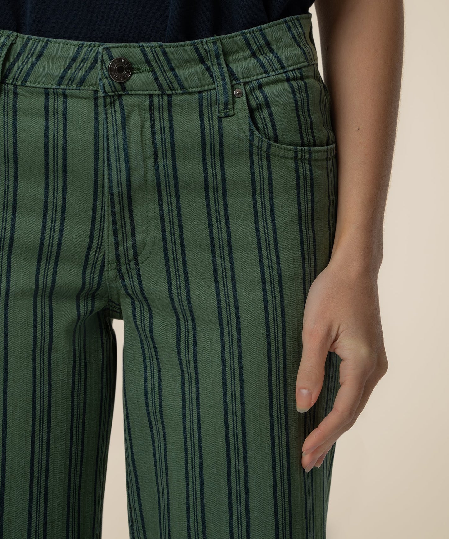 Kut from the Kloth Charlotte Matcha Green