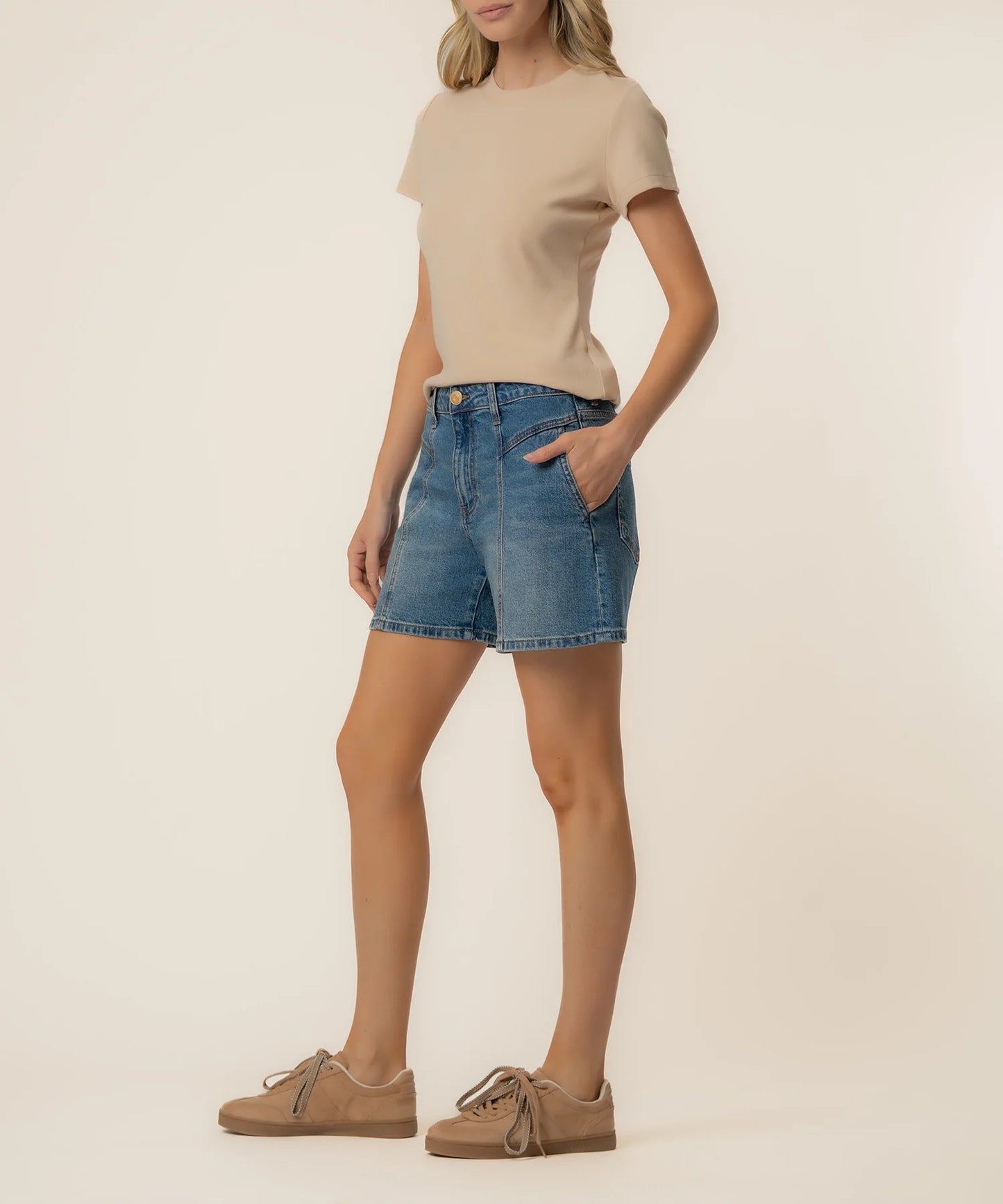 Kut from the Kloth Hailey Shorts Shine