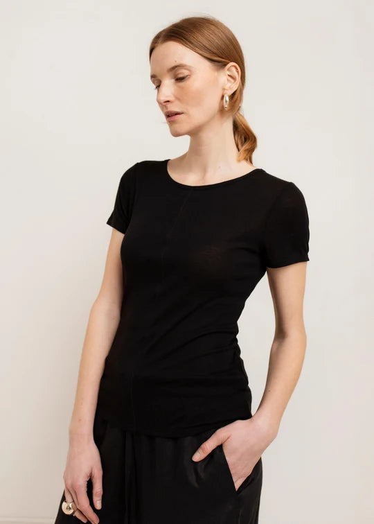 Paper Label Echo Sheer T-Shirt Black