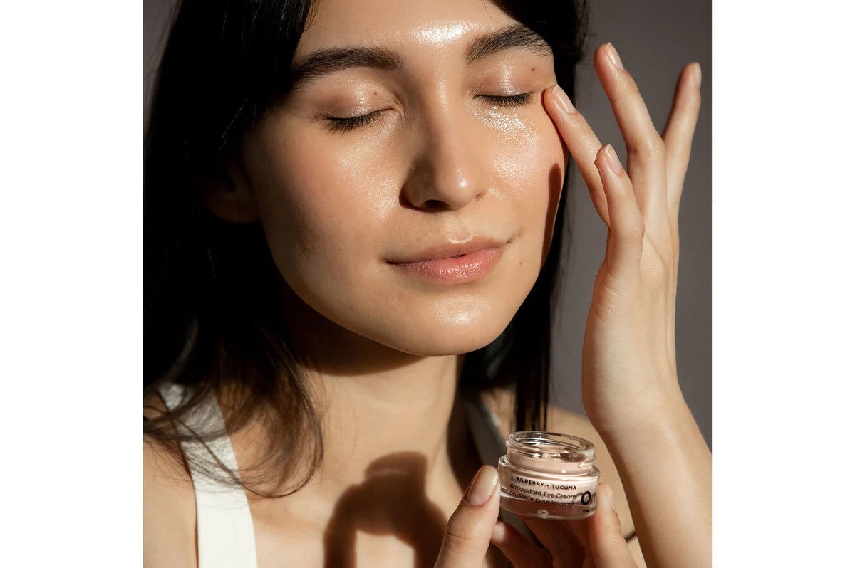 Om Organics Skincare Bilberry + Tucuma Antioxidant Eye Cream - Full Size 12ml