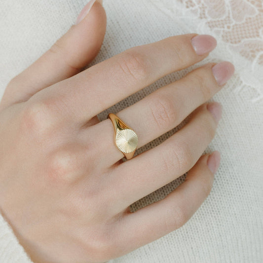 Petite Gold Solis Signet Ring 6