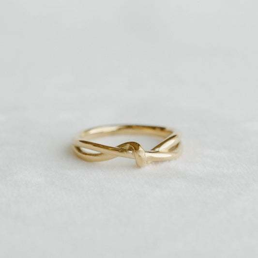 Petite Gold Everly Knot Ring 9