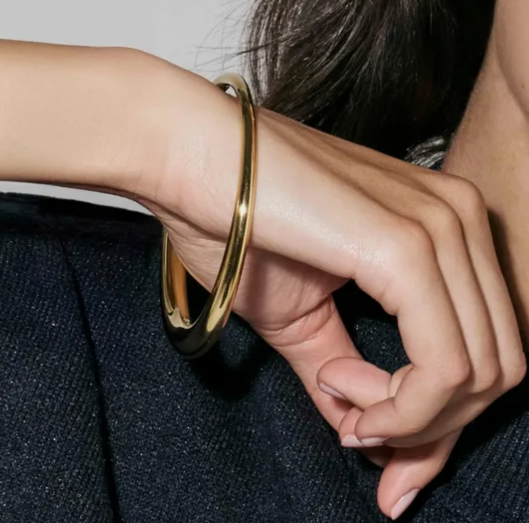 HoopLa - Sofia-Hinge Bangle 14K Gold  Waterproof- PVD plated: Yellow Gold / Thin