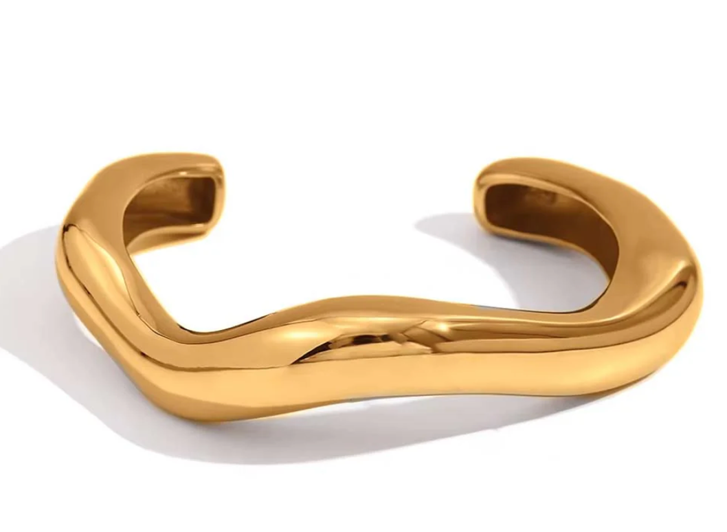 HoopLa - Editorial Wave Cuff Bangle Bracelet-14K Gold PVD- Recycled : Yellow Gold