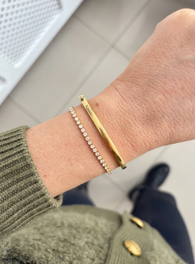 HoopLa - Sofia-Hinge Bangle 14K Gold  Waterproof- PVD plated: Silver / Thin