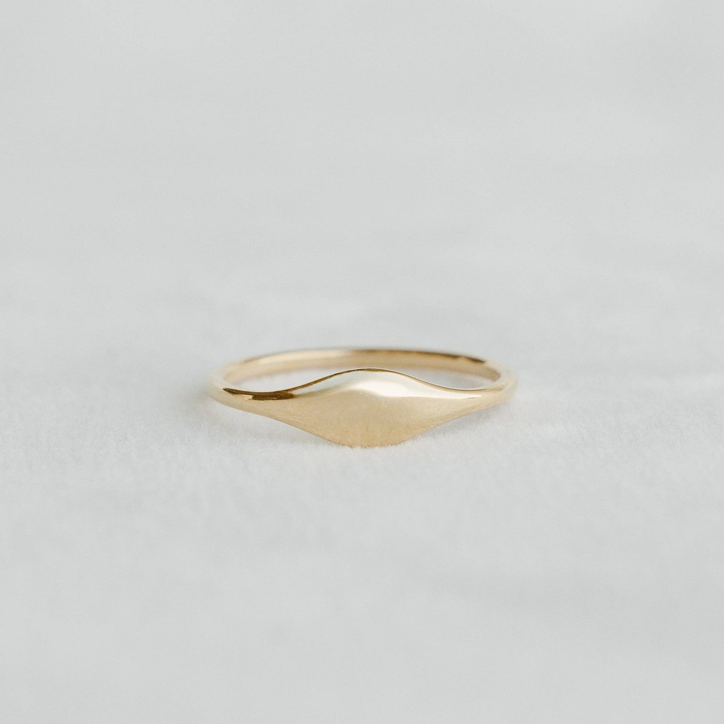 Petite Gold - Daisy Ring: 8