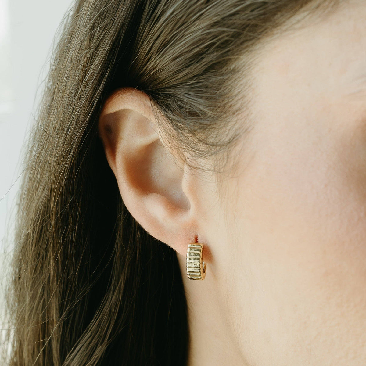 PETITE GOLD - The Sienna Hoops