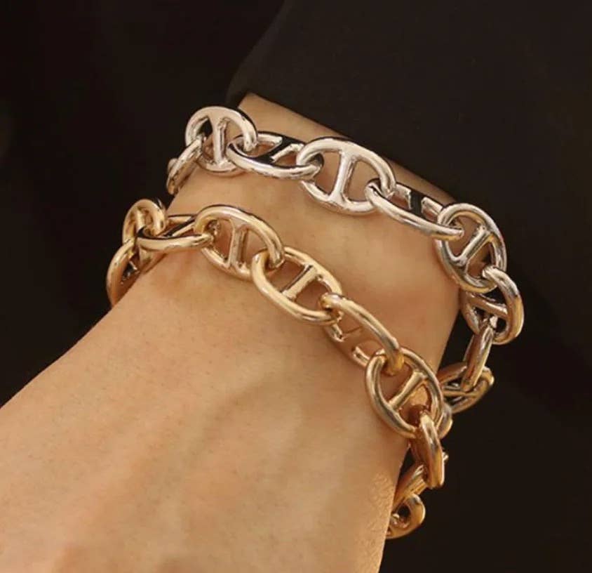 HoopLa - Philippa Stirrup Chain