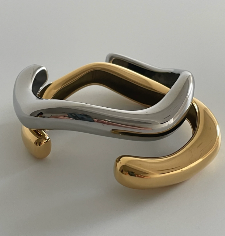 HoopLa - Editorial Wave Cuff Bangle Bracelet-14K Gold PVD- Recycled : Yellow Gold