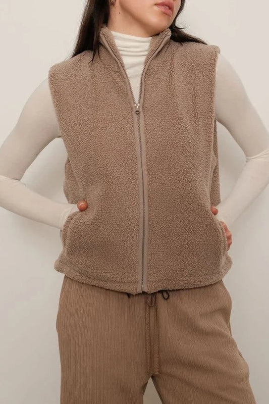 Kuwalla Polar Vest Warm Taupe